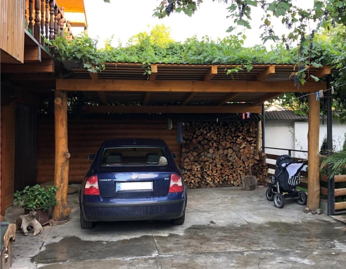 Friendly House Apartment Kolomyia Bagian luar foto